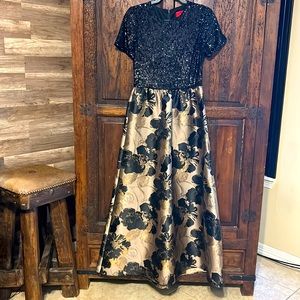 From Dillard’s use once size 6